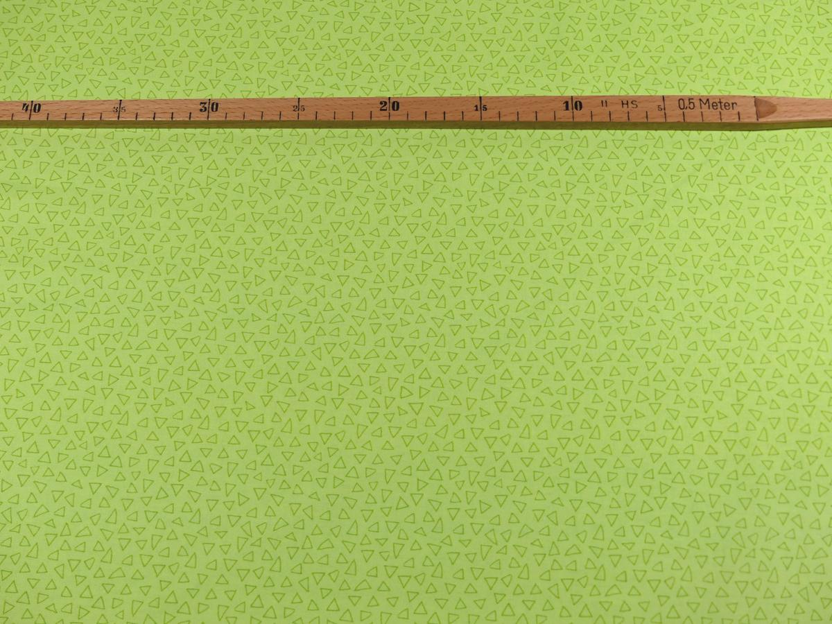Basic Ton in Ton Dreiecke grün hellgrün Patchworkstoff Benartex mit Maß